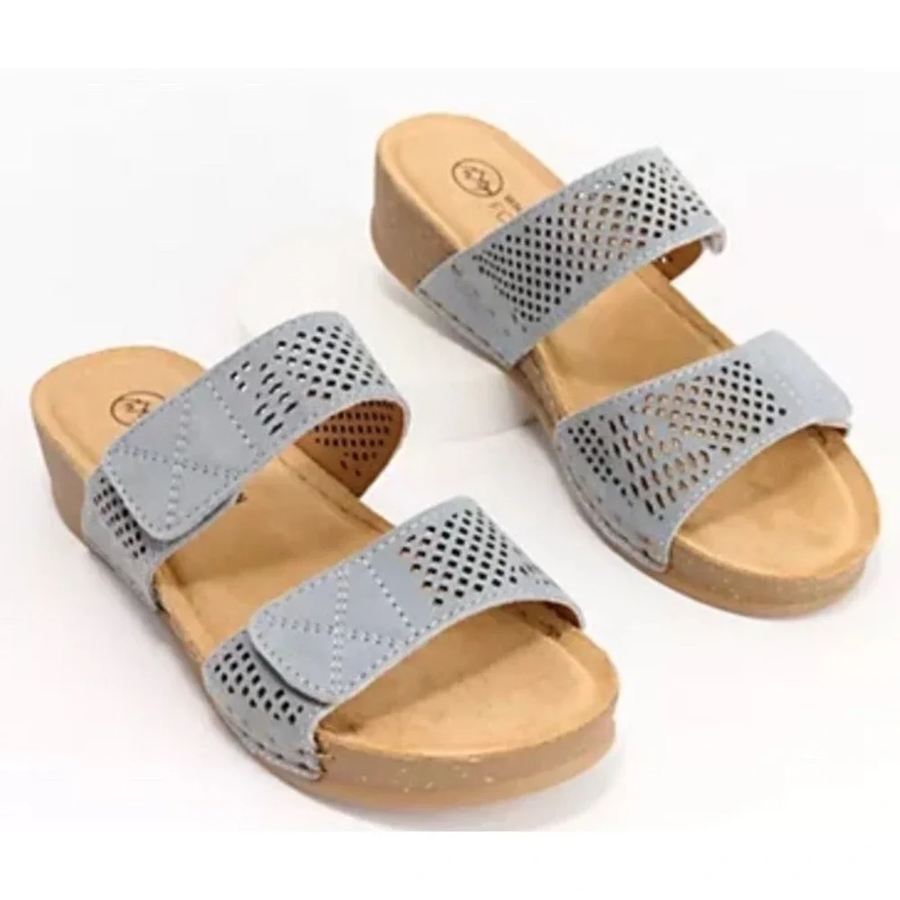New White Mountain Ferula Suede Leather Perforated Slide Sandals Blue Size 10